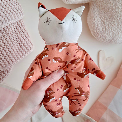 Cuddle Fox Vixey